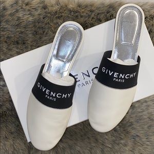 Givenchy Bedford Logo Mule
